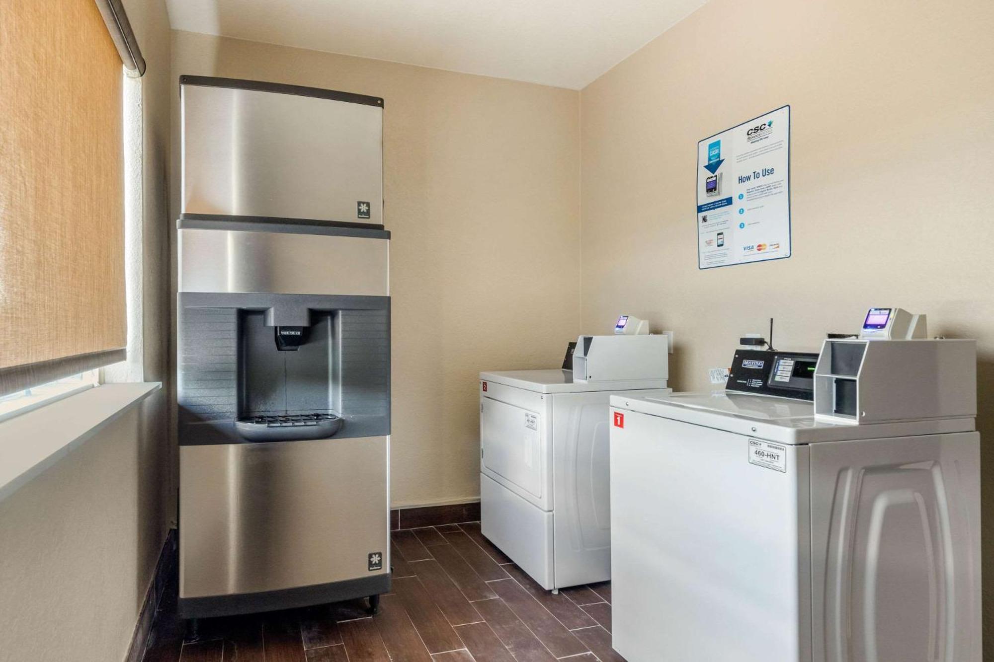 Comfort Suites San Antonio Airport North Buitenkant foto