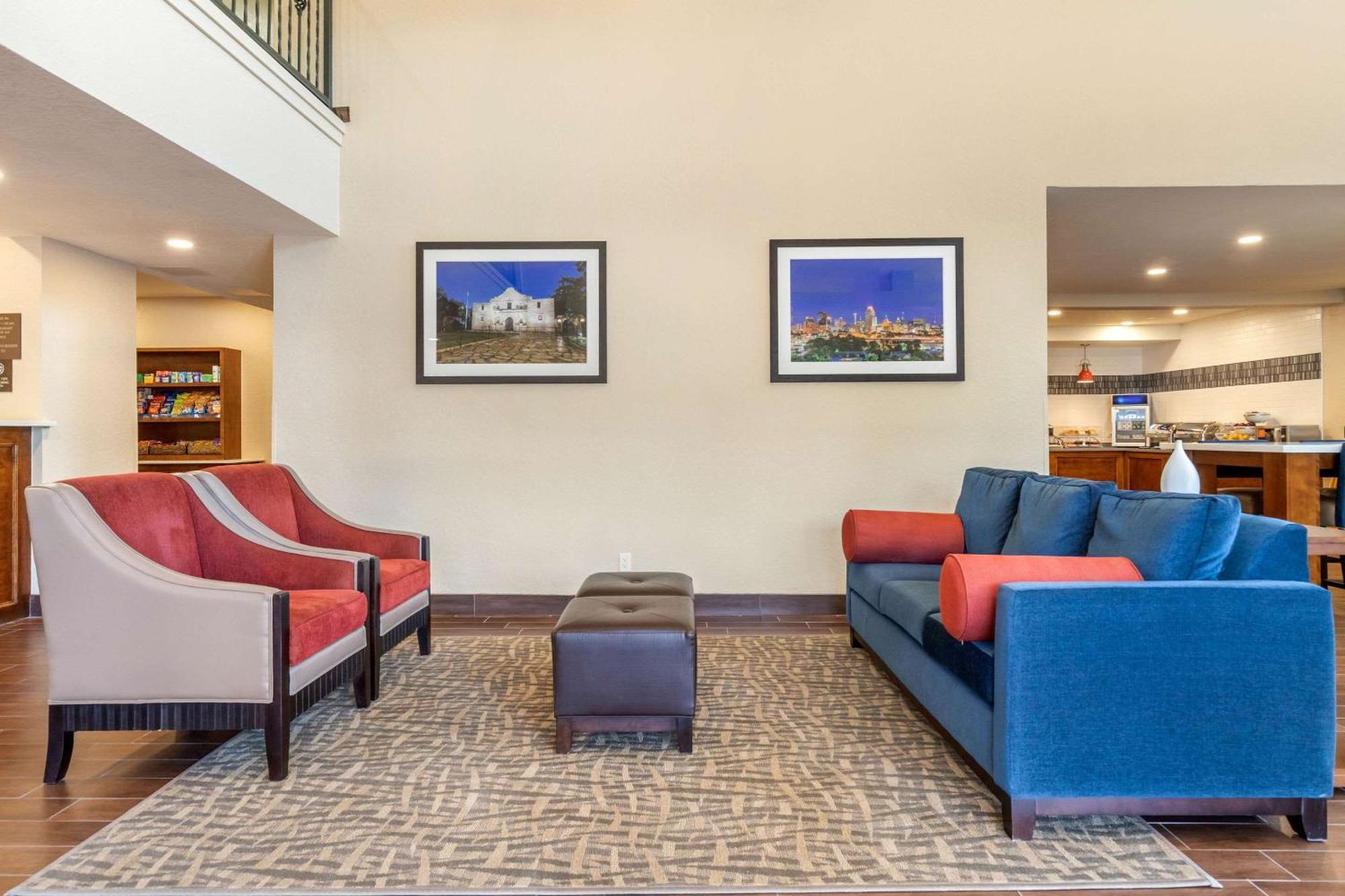 Comfort Suites San Antonio Airport North Buitenkant foto