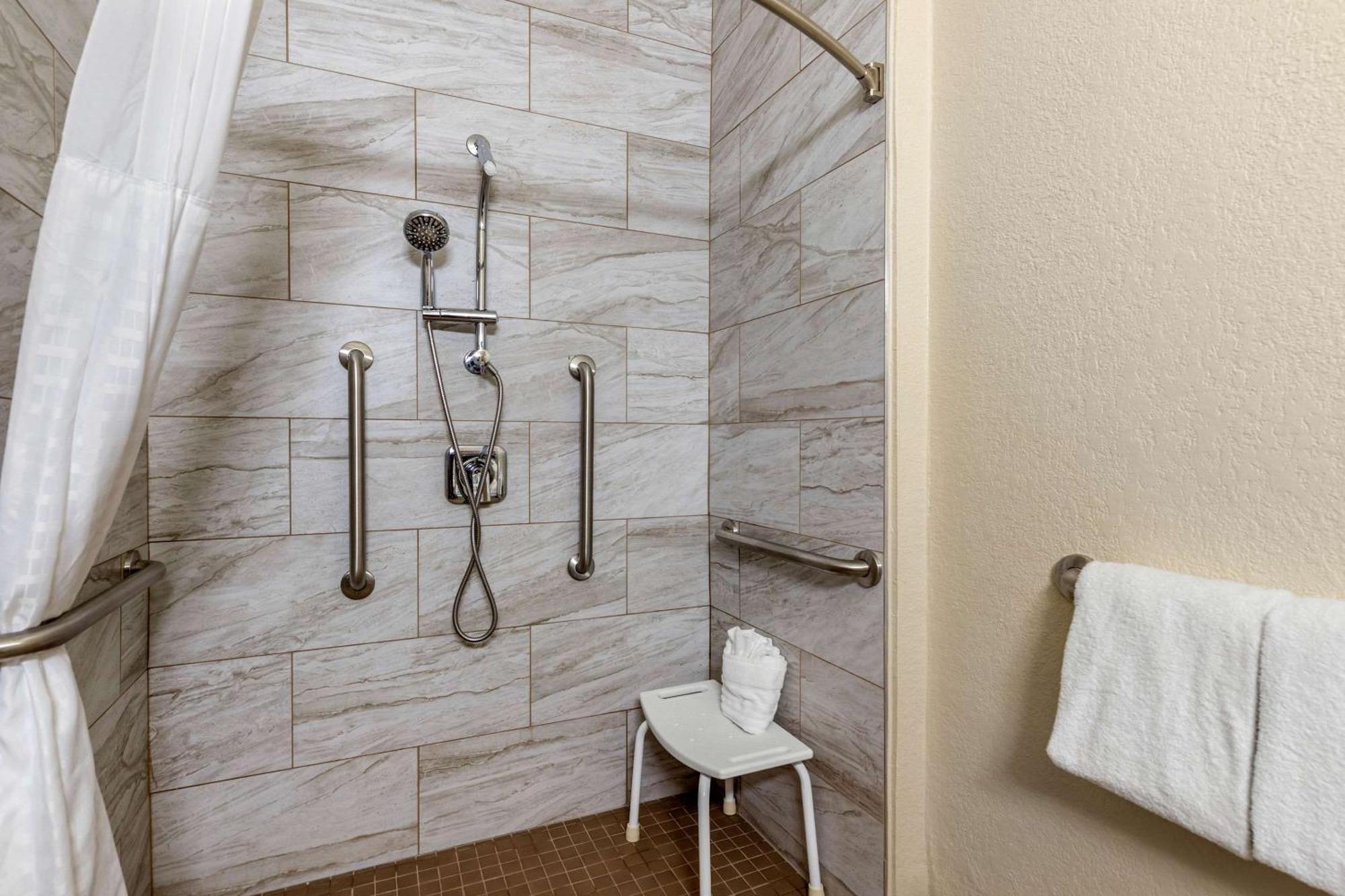 Comfort Suites San Antonio Airport North Buitenkant foto