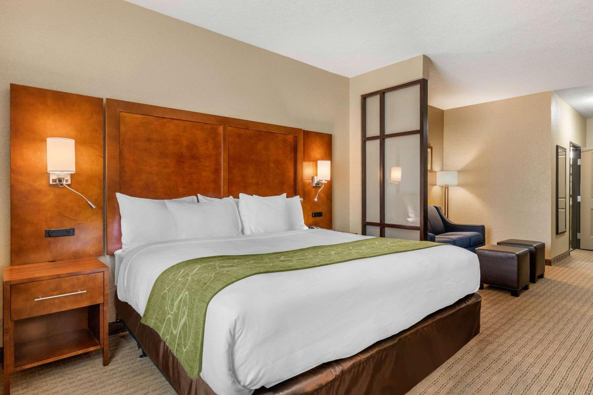Comfort Suites San Antonio Airport North Buitenkant foto