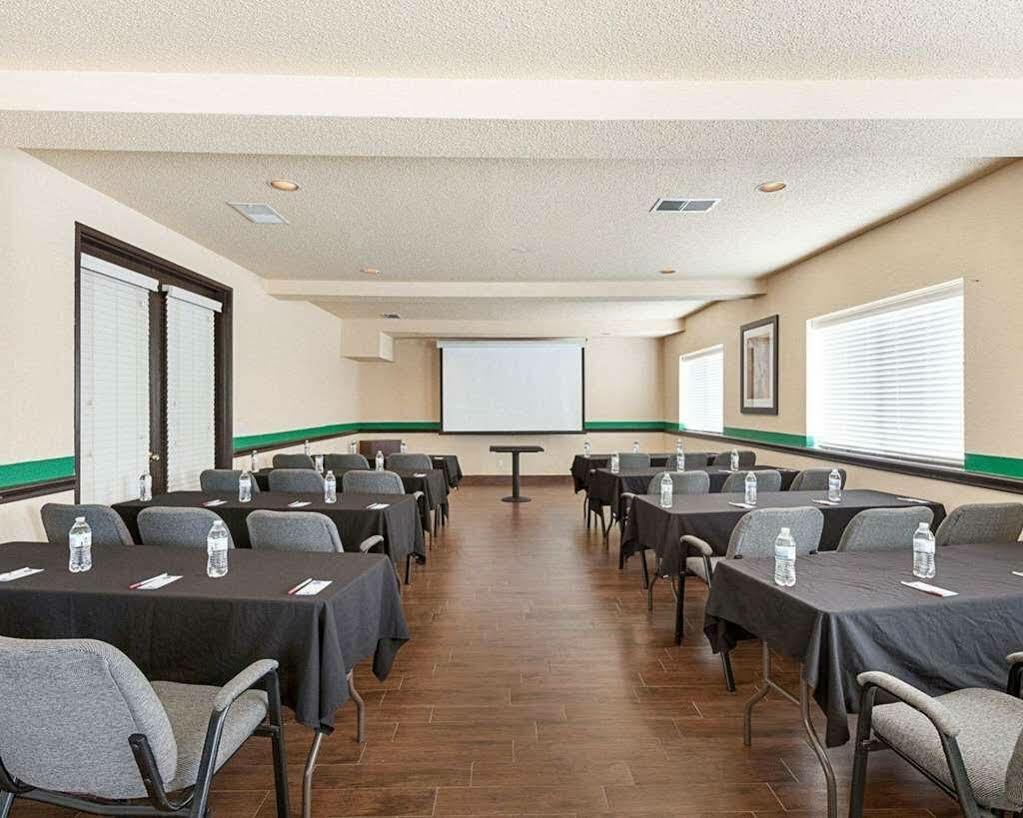 Comfort Suites San Antonio Airport North Buitenkant foto